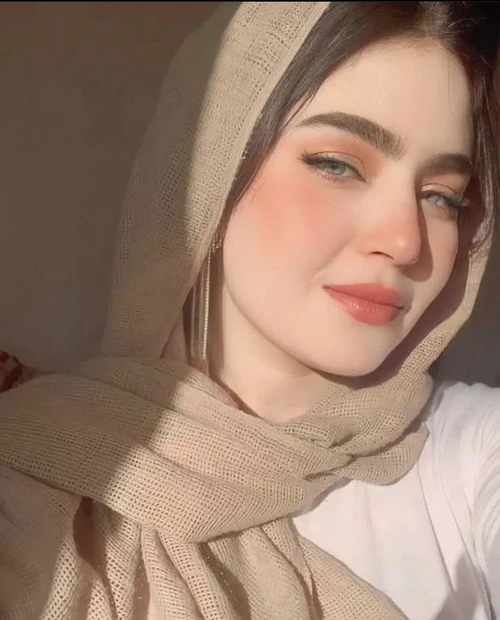 باکلاس عکس دخترانه جذاب و شیک