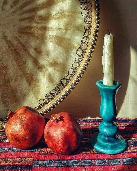 بک گراند شب یلدا با کیفیت بالا