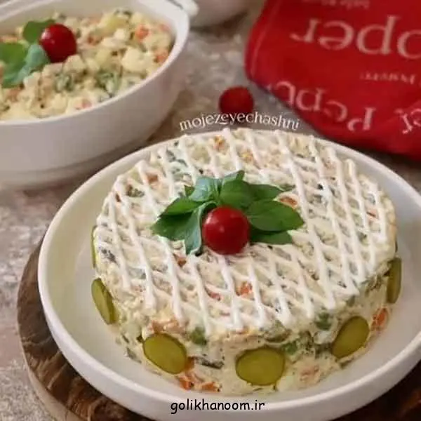 تصویر مرتبط با ایدههای متنوع و شیک برای تزیین سالاد الویه در مراسمهای مختلف
