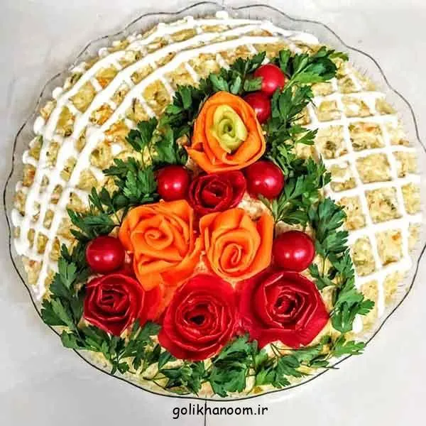 تصویر مرتبط با ایدههای متنوع و شیک برای تزیین سالاد الویه در مراسمهای مختلف