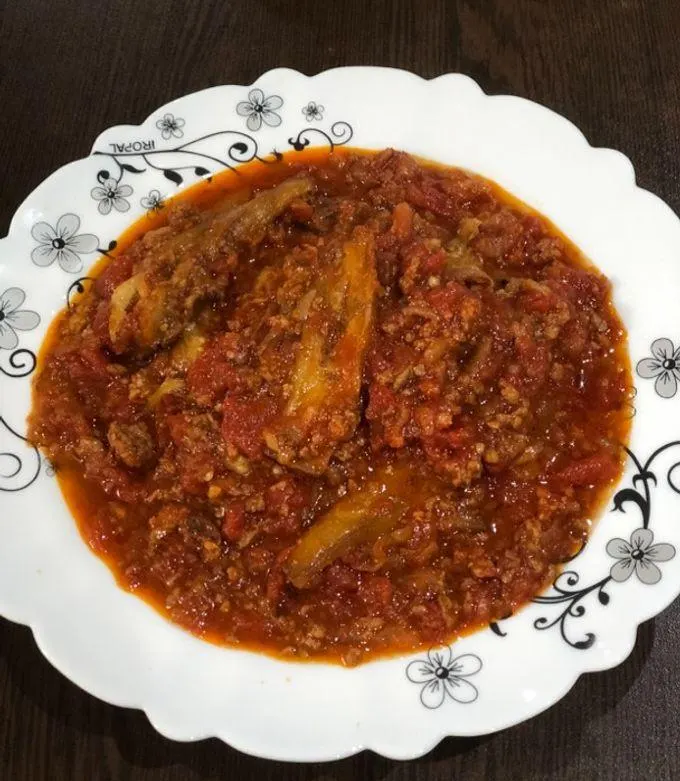 تصویر مرتبط با طرز تهیه واویشکا بادمجان با گوشت چرخ کرده؛ خوراکی خوشعطر و جاافتاده شمالی