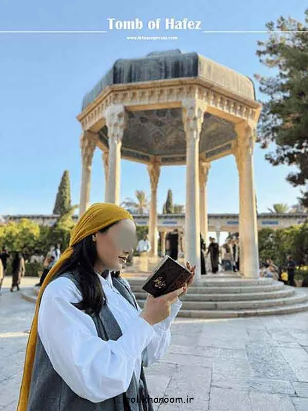 شالهای رنگی و طرحدار مناسب سفر و عکاسی
