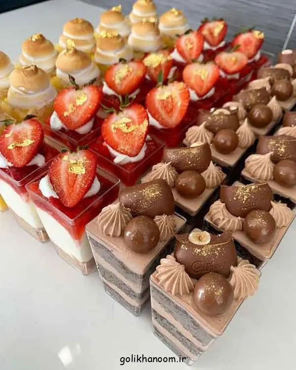 تصویر مرتبط با ایده‌های خلاقانه برای تزیین روی ژله با اسمارتیز، میوه و پودرهای رنگی