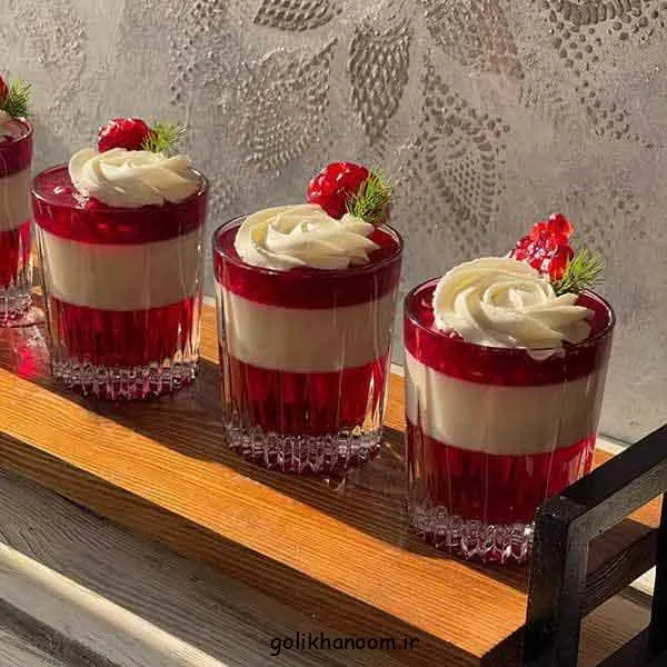 تصویر مرتبط با ایده‌های خلاقانه برای تزیین روی ژله با اسمارتیز، میوه و پودرهای رنگی