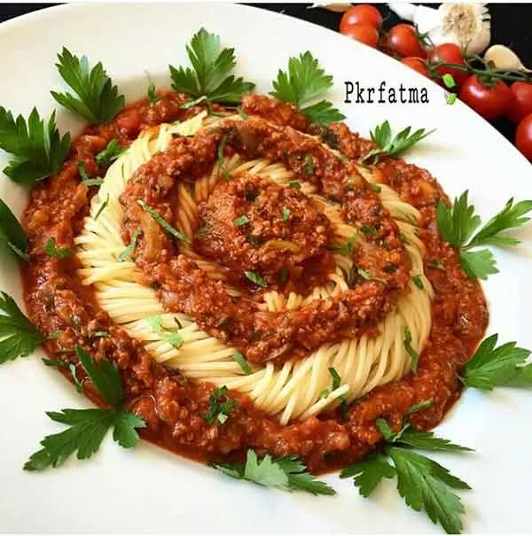 تصویر مرتبط با ایدههای متنوع و جذاب تزیین میرزا قاسمی با نان و برنج