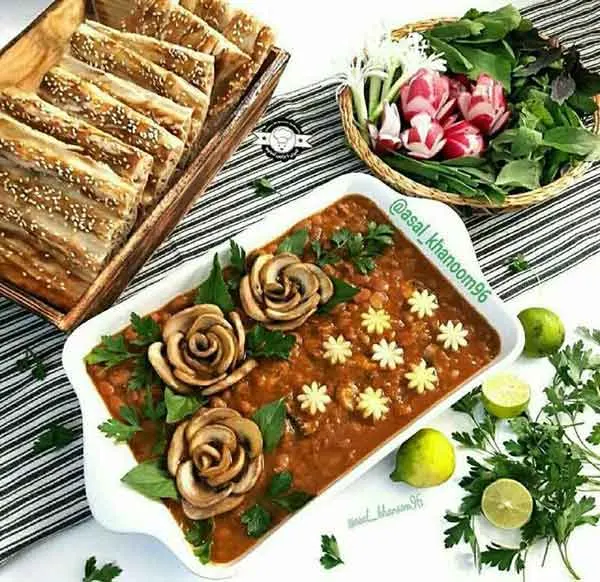تصویر مرتبط با ایدههای متنوع و جذاب تزیین میرزا قاسمی با نان و برنج