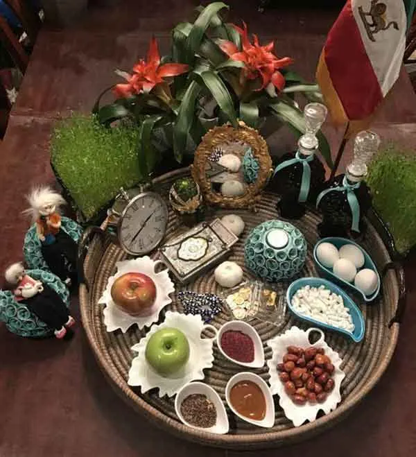 تصویر مرتبط با مدلهای متنوع سفره هفت سین سنتی با حس نوستالژی و انرژی مثبت