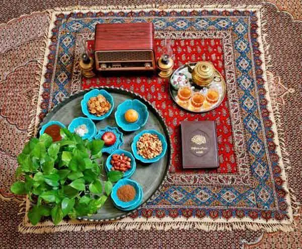تصویر مرتبط با مدلهای متنوع سفره هفت سین سنتی با حس نوستالژی و انرژی مثبت