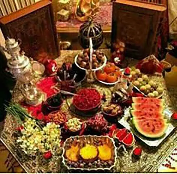 تصویر مرتبط با مدلهای متنوع سفره هفت سین سنتی با حس نوستالژی و انرژی مثبت