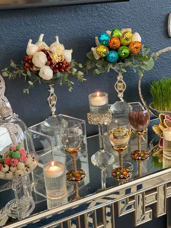 تصویر مرتبط با ایده‌های متنوع و شیک برای چیدمان سفره هفت سین
