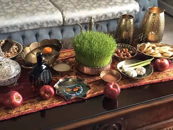 تصویر مرتبط با ایده‌های متنوع و شیک برای چیدمان سفره هفت سین