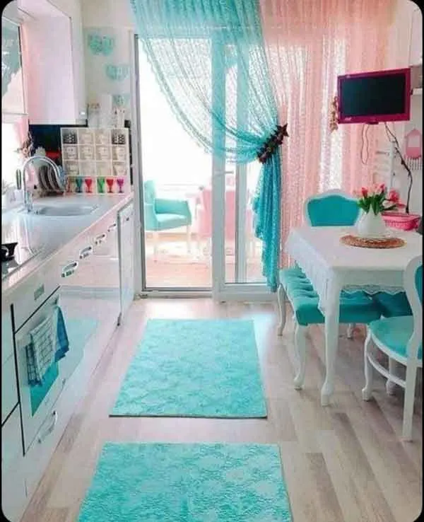 تصویر مرتبط با مدلهای متنوع پرده حریر آشپزخانه؛ انتخابی شیک برای هر سلیقه