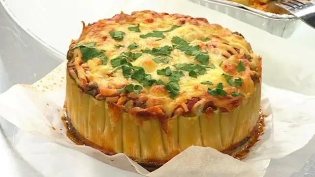 تصویر مرتبط با طرز تهیه کوکو زیتی؛ غذای قالبی و خوشمزه با پاستای زیتی
