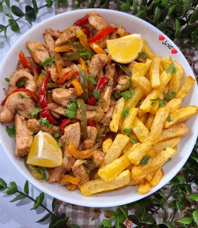 تصویر مرتبط با طرز تهیه خوراک مرغ مکزیکی با مرغ، قارچ و ذرت