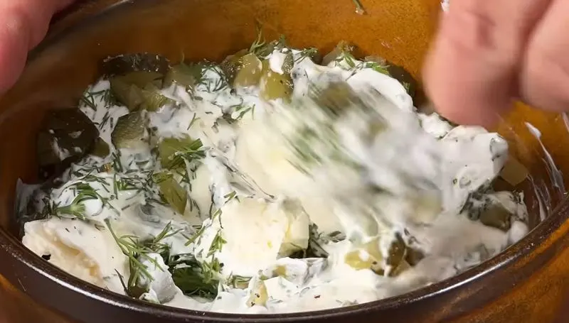 تصویر مرتبط با طرز تهیه گراتن رولی گوشت چرخ کرده با نان تورتیلا و پنیر کشدار