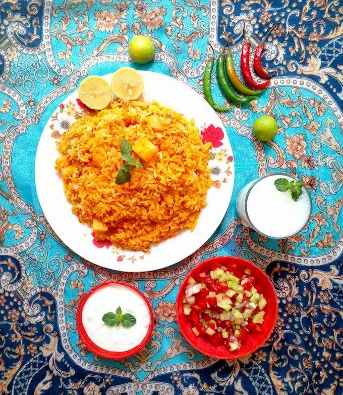 تصویر مرتبط با طرز تهیه استانبولی پلو با گوشت چرخ کرده؛ غذای خوشرنگ و معطر ایرانی
