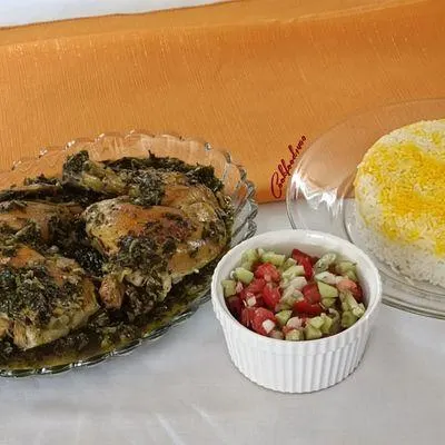 تصویر مرتبط با طرز تهیه خورش جعفری با مرغ؛ خورشتی خوش‌عطر و متفاوت برای ناهار