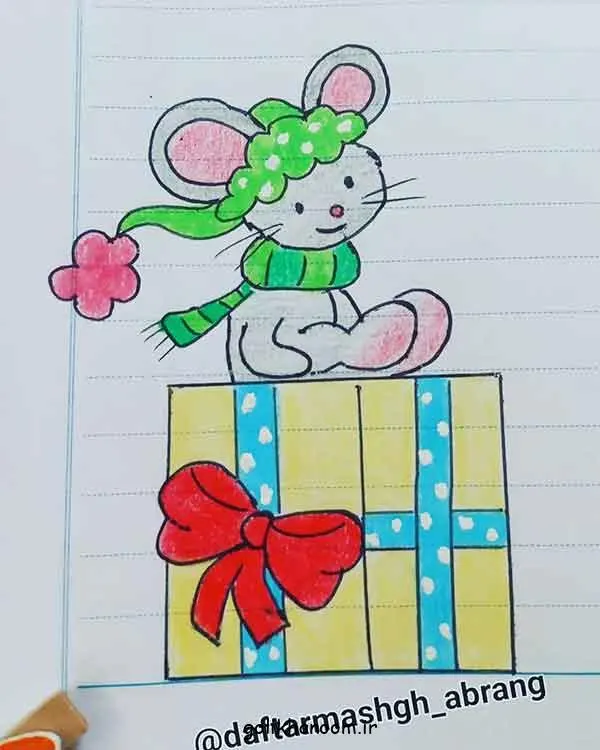 تصویر مرتبط با ۵۶ ایده ساده و جذاب برای تزیین دفتر مشق پسرانه