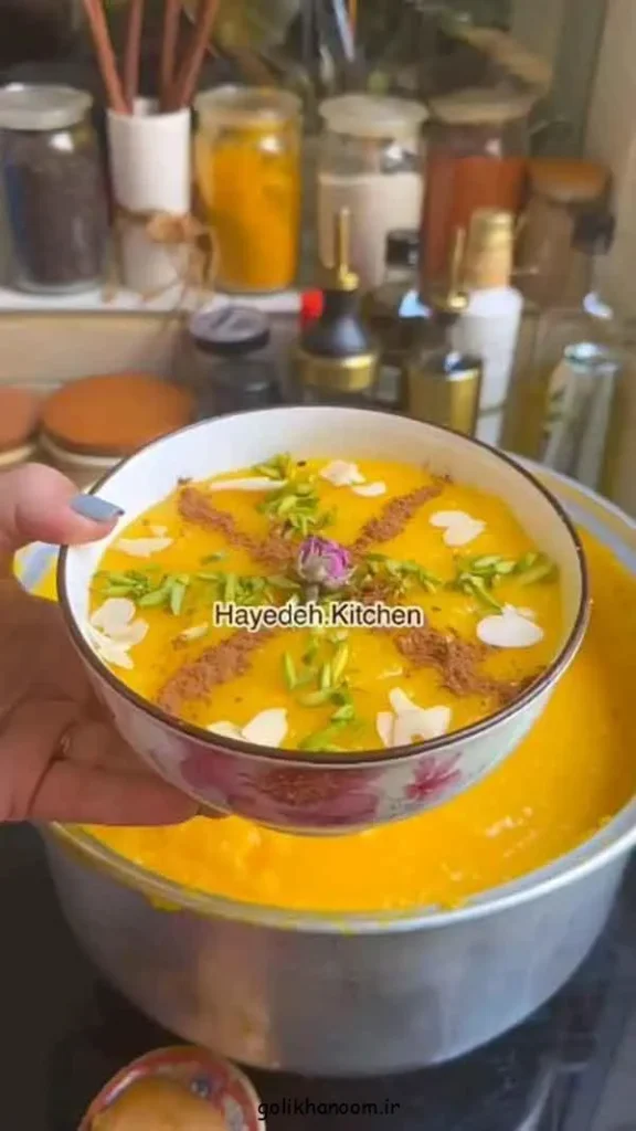 تصویر مرتبط با ایدههای متنوع و شیک برای تزیین شله زرد