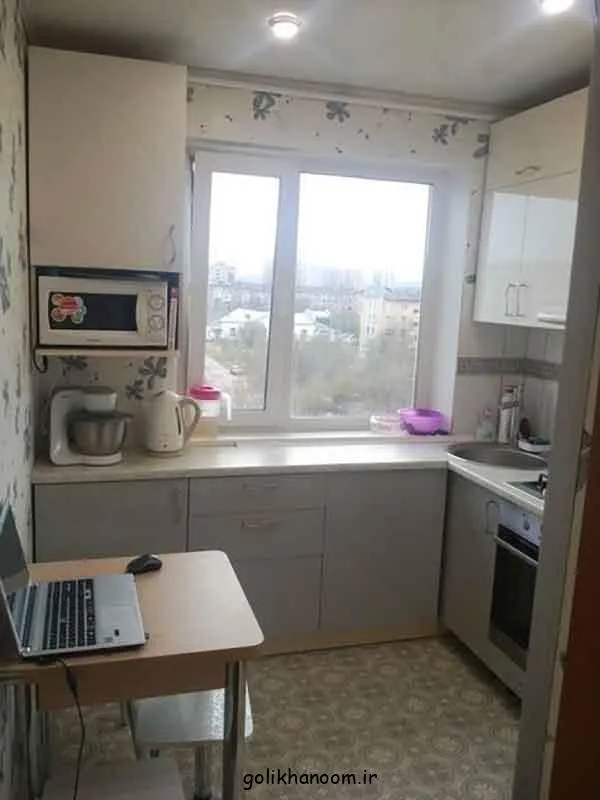 تصویر مرتبط با راهنمای انتخاب مدل پرده آشپزخانه جدید برای دکوراسیونی زیبا و کاربردی