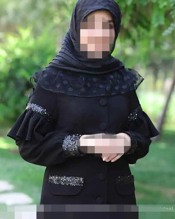 تصویر مرتبط با ۵۰ مدل مانتو مشکی مناسب ایام محرم با طرحهای متنوع و شیک