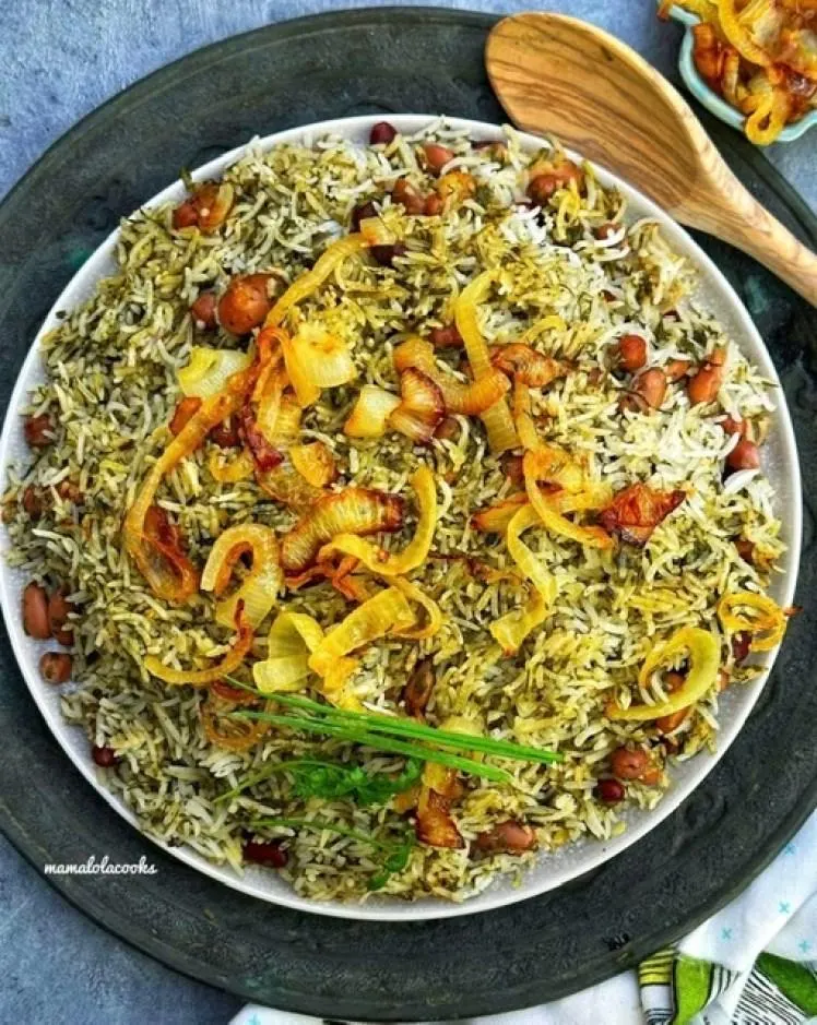 پیاز داغ طلایی شده برای دمپختک باقالی