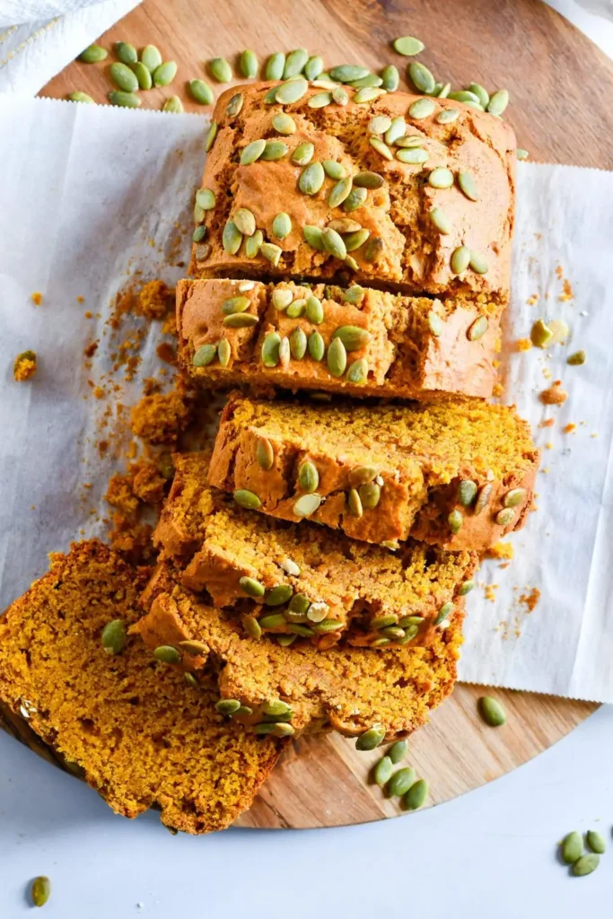 تصویر مرتبط با طرز تهیه نان نرم خانگی با روکش کدو حلوایی و عطر دارچین