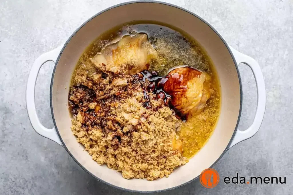 تصویر مرتبط با طرز تهیه خورشت فسنجان با مرغ؛ راز یک فسنجان مجلسی خوشرنگ و روغندار