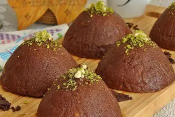 حلوا ایرمیک کاکائویی با بافت نرم و طعم شکلاتی
