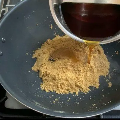 تصویر مرتبط با طرز تهیه حلوا ایرمیک کاکائویی ترکیهای با طعمی بینظیر