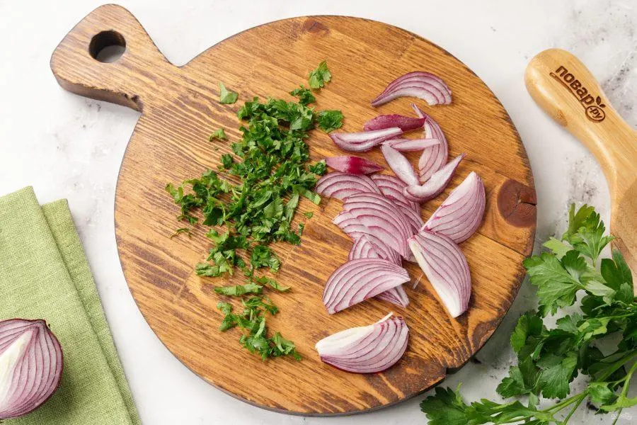 تصویر مرتبط با طرز تهیه سالاد تن ماهی با لوبیا چشم بلبلی؛ یک وعده سبک و مقوی
