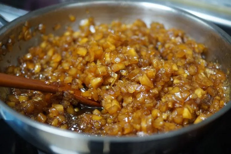 تصویر مرتبط با طرز تهیه پلو بندری با تن ماهی؛ غذای جنوبی خوش‌عطر و تند
