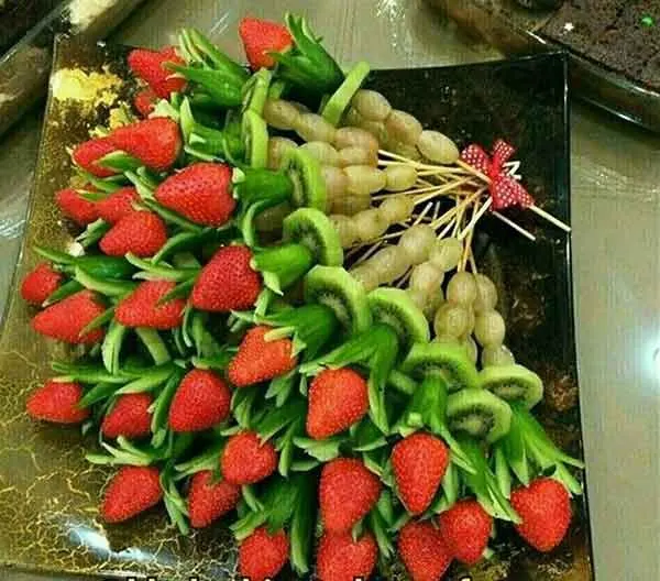 تصویر مرتبط با ۵۰ ایده خلاقانه تزیین میوه با سیخ چوبی برای مهمانی و دورهمی