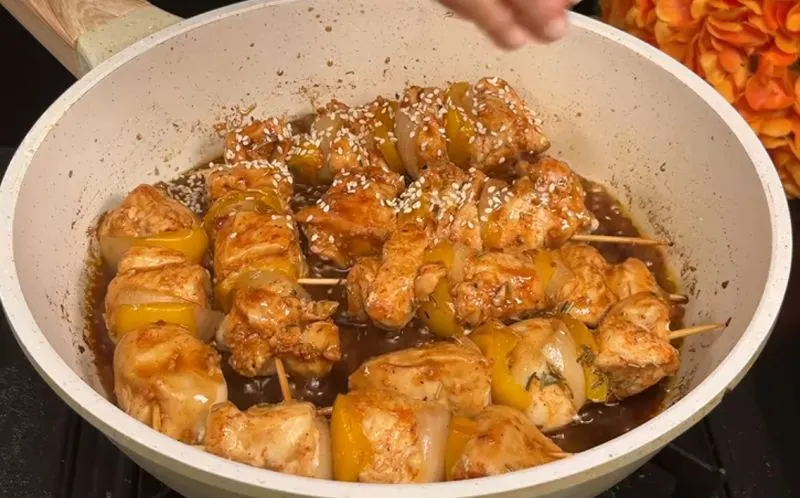 تصویر مرتبط با روش تهیه جوجه کباب سیخی خوشطعم و آسان بدون نیاز به زغال