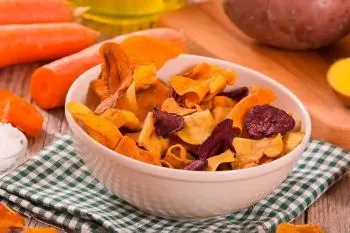 از پوست سیب‌زمینی و هویج؛ چیپس پوست سیب‌زمینی و هویج؛ دورریزهای آشپ