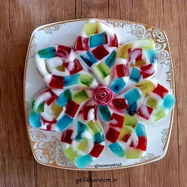 ژله خرده شیشه در قالب سیلیکونی