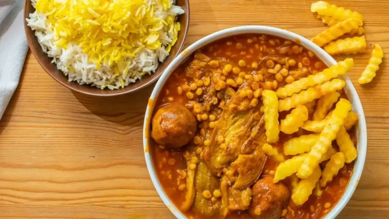 خورش قیمه بادمجان با گوشت چرخ کرده؛ خورش قیمه بادمجان خوشمزه با گوشت