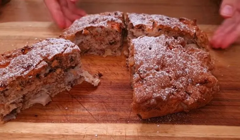 تصویر مرتبط با طرز تهیه کیک سیب و گردو در سرخکن بدون نیاز به فر