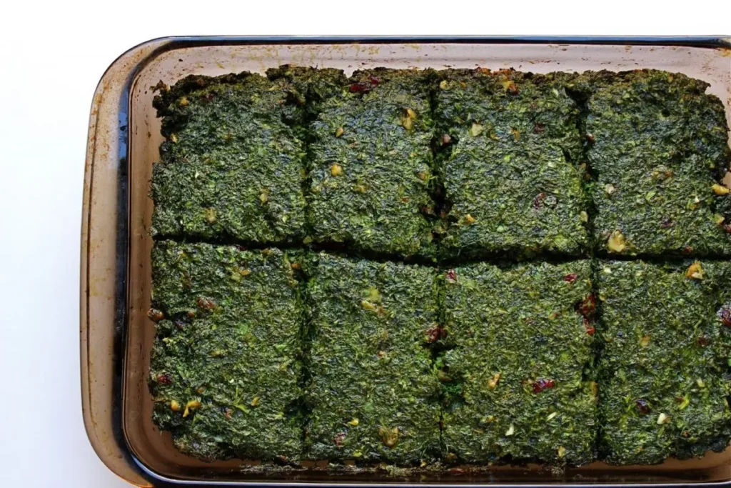 مایه کوکو سبزی شل و آب انداخته