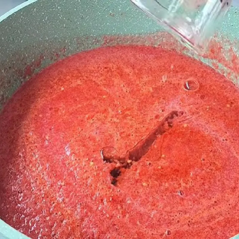 افزودن شوید و گشنیز تازه به خوراک بادمجان