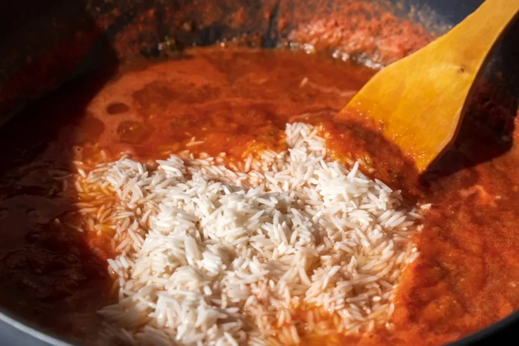 تصویر مرتبط با طرز تهیه دمپختک گوجه و سیب زمینی به سبک مادربزرگ‌ها