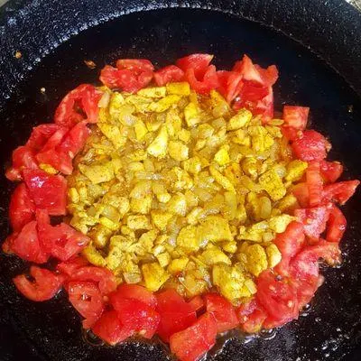 تصویر مرتبط با طرز تهیه دمپختک گوجه و سیب زمینی به سبک مادربزرگ‌ها