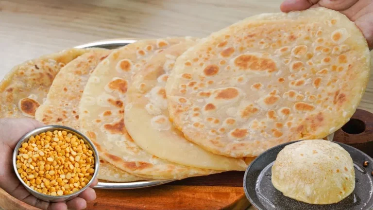 نان مغزدار سنتی شیرین با لپه و شیره انگور در حال سرو