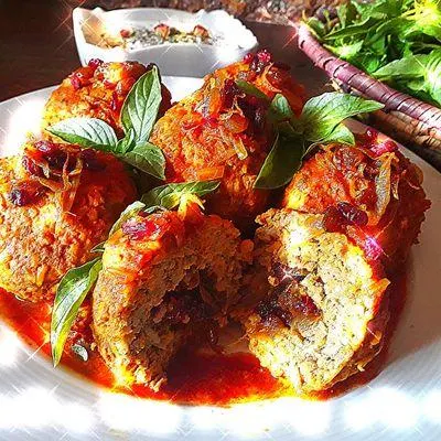 خوراک استروگانف مرغ با قارچ و سس خامه‌ای