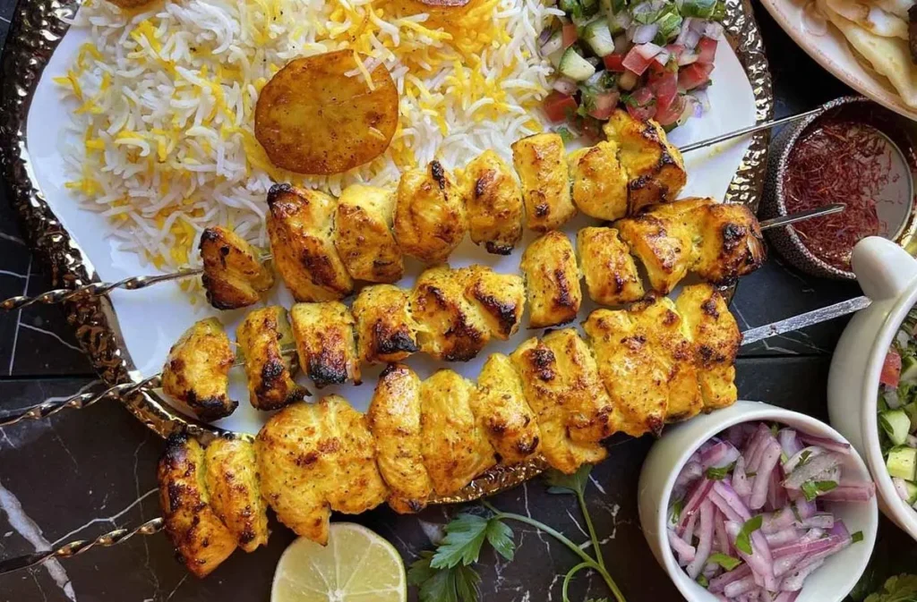 تصویر مرتبط با طرز تهیه ادویه جوجه کباب خانگی با ترکیبی ساده و خوش‌عطر