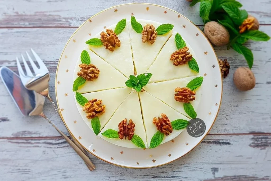 تصویر مرتبط با طرز تهیه کیک پنیر و گردو؛ کیکی نرم و خوشعطر برای صبحانه و پذیرایی