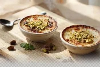طرز تهیه سوتلاوا؛ تصویر مراحل تهیه دسر سوتلاوا ترکی با نان بیات و شیر