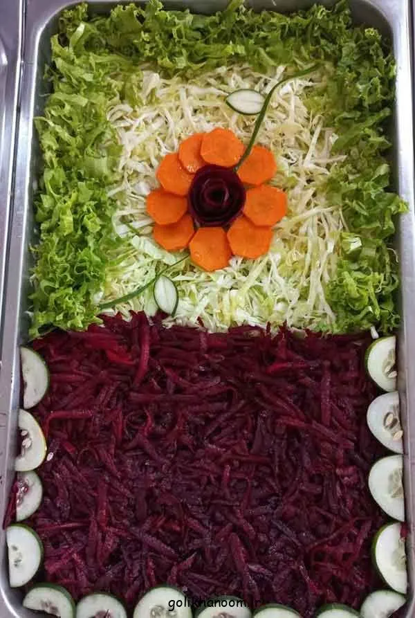 تصویر مرتبط با ۳۰ مدل خلاقانه تزیین سالاد کاهو در ظرف مستطیل برای سفرهای زیبا