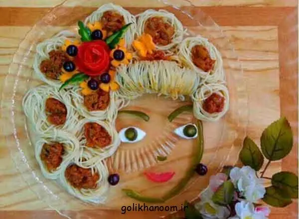 تصویر مرتبط با ۲۰ ایده خلاقانه و جذاب برای تزیین غذا در مدرسه