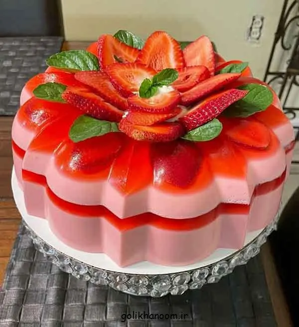تصویر مرتبط با ایدههای جذاب تزیین ژله با میوههای رنگارنگ فصل